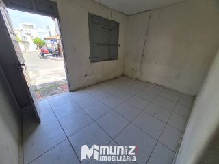 CASA  A VENDA NO BAIRRO INDUSTRIAL PROXIMO SHOPPING MAIS ARACAJU