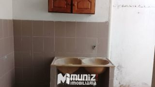 VENDE-SE  CASA C/02 PAVIMENTOS NO CIRURGIA