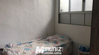 VENDE-SE CASA NA RUA SANTA LUZIA COM PONTO COMERCIAL - CENTRO