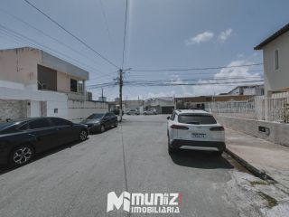 Casa à Venda com 3 Quartos, 3 Suítes no Bairro Grageru em Aracaju