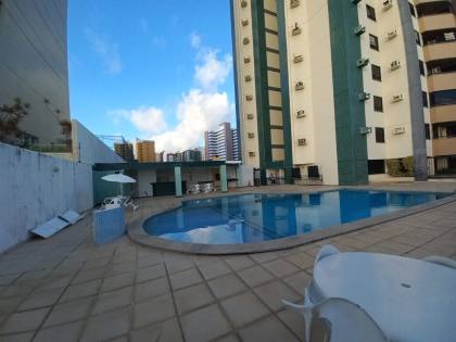 ALUGA-SE EXCELENTE APARTAMENTO C/ 145 m²,EDF. BIARRITZ PLAZA