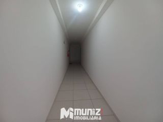VENDE-SE APT NO COND FLORAVILLE NO COND TEM ELEVADOR