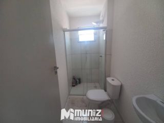 ALUGA-SE APARTAMENTO NO COND.FLORAVILLE