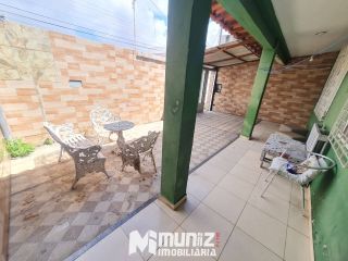 VENDE-SE CASA COM 02 PAVIMENTO NO B. LUZIA