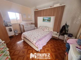 VENDE-SE CASA COM 02 PAVIMENTO NO B. LUZIA