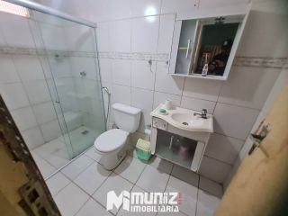 VENDE-SE CASA COM 02 PAVIMENTO NO B. LUZIA