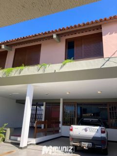 VENDE-SE CASA NA RUA JORDÃO DE OLIVEIRA - BAIRRO ATALAIA