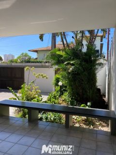 VENDE-SE CASA NA RUA JORDÃO DE OLIVEIRA - BAIRRO ATALAIA