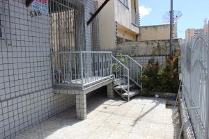 VENDE-SE CASA NA RUA ITAPORANGA - BAIRRO GETULIO VARGAS