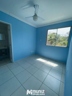 ALUGA-SE APTO NO COND. BARRA CLUB I