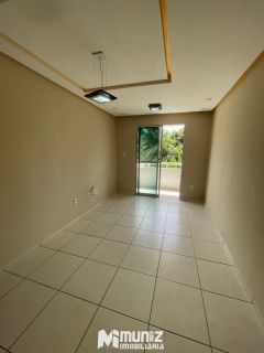 ALUGA-SE APTO NO COND. BARRA CLUB I