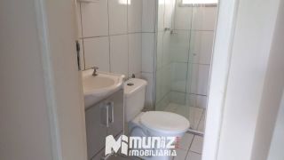 ALUGA-SE APTO NO COND. BARRA CLUB I