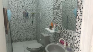 VENDE-SE CASA NA RUA PORTO ALEGRE - BAIRRO SIQUEIRA CAMPOS