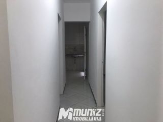 VENDE-SE CASA NA RUA B, LOT JARDIM DOS COQUEIROS - JABOTIANA