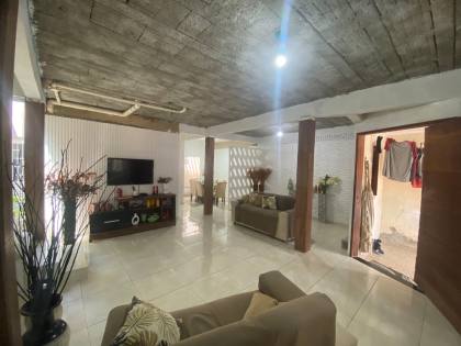 VENDE-SE CASA COM 2 PAVIMENTOS NO MARCOS FREIRE 2