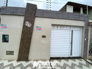 VENDE-SE CASA NO CONJ BUGIO