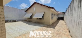 VENDE-SE CASA PROXIMO A PRAÇA DA BANDEIRA - SAO JOSE