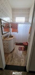 VENDE-SE CASA PROXIMO A PRAÇA DA BANDEIRA - SAO JOSE