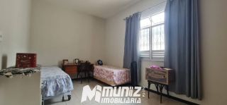 VENDE-SE CASA PROXIMO A PRAÇA DA BANDEIRA - SAO JOSE