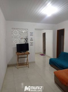 VENDE-SE CASA NO BAIRRO INDUSTRIAL