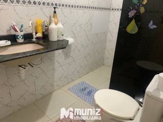 VENDE-SE CASA NA RUA DIVINA PASTORA - GETULIO VARGAS