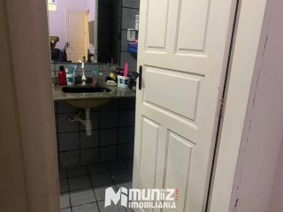 VENDE-SE CASA NA RUA DIVINA PASTORA - GETULIO VARGAS