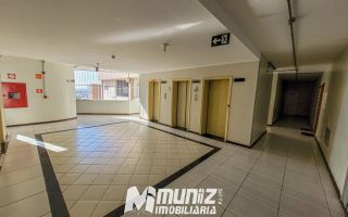Sala Comercial Desocupada à Venda no Edifício Oviedo Teixeira – Bairro Centro