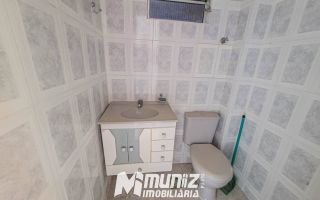 Sala Comercial Desocupada à Venda no Edifício Oviedo Teixeira – Bairro Centro