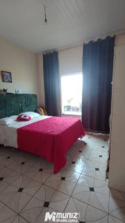 vende-se casa c/2 pavimentos no Conj Valadares