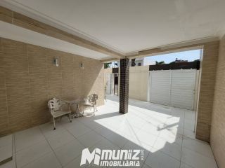 Excelente Casa Espaçosa Para Alugar Na Rua Marechal Floriano Peixoto - Bairro Getúlio Vargas