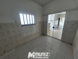 Excelente Casa Espaçosa Para Alugar Na Rua Marechal Floriano Peixoto - Bairro Getúlio Vargas