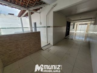 Excelente Casa Espaçosa Para Alugar Na Rua Marechal Floriano Peixoto - Bairro Getúlio Vargas