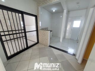 Excelente Casa Espaçosa Para Alugar Na Rua Marechal Floriano Peixoto - Bairro Getúlio Vargas