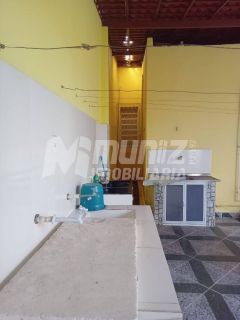 vende-se otima casa c/2 pavimentos Av Gonçalo Prado Rollemberg