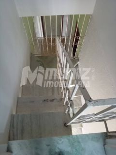 vende-se otima casa c/2 pavimentos Av Gonçalo Prado Rollemberg