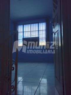 vende-se otima casa c/2 pavimentos Av Gonçalo Prado Rollemberg