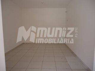 GALERIA  COM 3 APTS RESIDENCIAS E SETE SALAS COMERCIAS