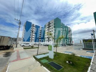 ALUGA-SE APT NO COND. GREEN VILLAGE