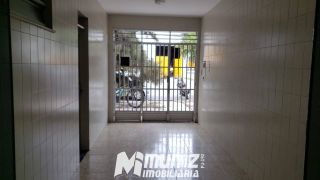 Casa à Venda com 2 Pavimentos — Versátil para Residência ou Negócio