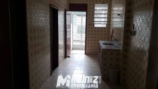 Casa à Venda com 2 Pavimentos — Versátil para Residência ou Negócio