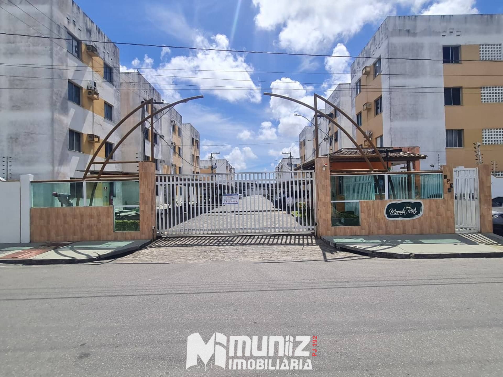 Apartamento Para Alugar com 2 quartos No Condomínio Morada Real