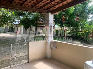VENDE-SE CHACARA C/PISCINA NO POVOADO ARATICUM