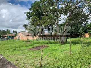 VENDE-SE CHACARA C/PISCINA NO POVOADO ARATICUM