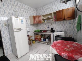 Vende-se Imóvel Comercial e Residencial de 2 Pavimentos na Desembargador Maynard