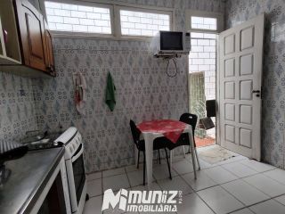 Vende-se Imóvel Comercial e Residencial de 2 Pavimentos na Desembargador Maynard