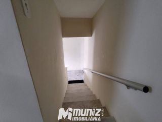 Vende-se Imóvel Comercial e Residencial de 2 Pavimentos na Desembargador Maynard