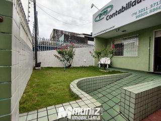 Vende-se Imóvel Comercial e Residencial de 2 Pavimentos na Desembargador Maynard