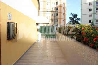 VENDE-SE APT EM FRENTE A UNIT DA FAROLANDIA