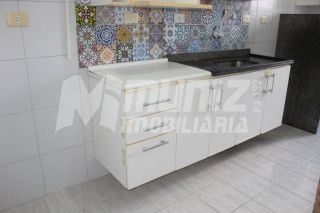 VENDE-SE APT EM FRENTE A UNIT DA FAROLANDIA