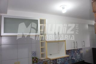 VENDE-SE APT EM FRENTE A UNIT DA FAROLANDIA